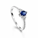 Inel aur alb 18k cu diamante si safir
