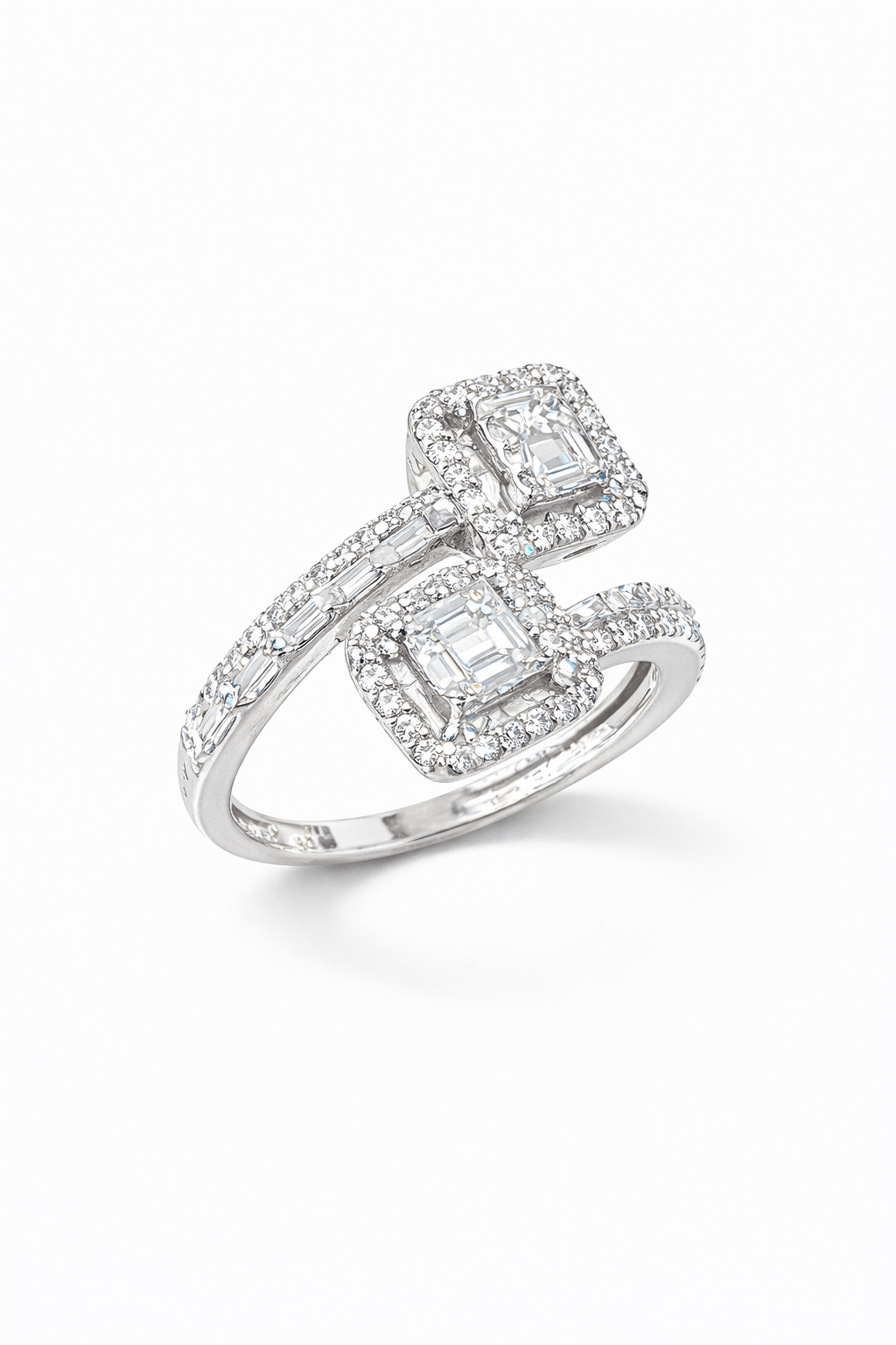 Inel din aur cu diamante